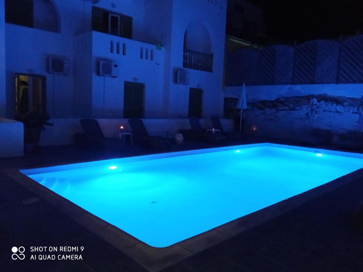 Siren Rooms And Apartments Paros Екстер'єр фото