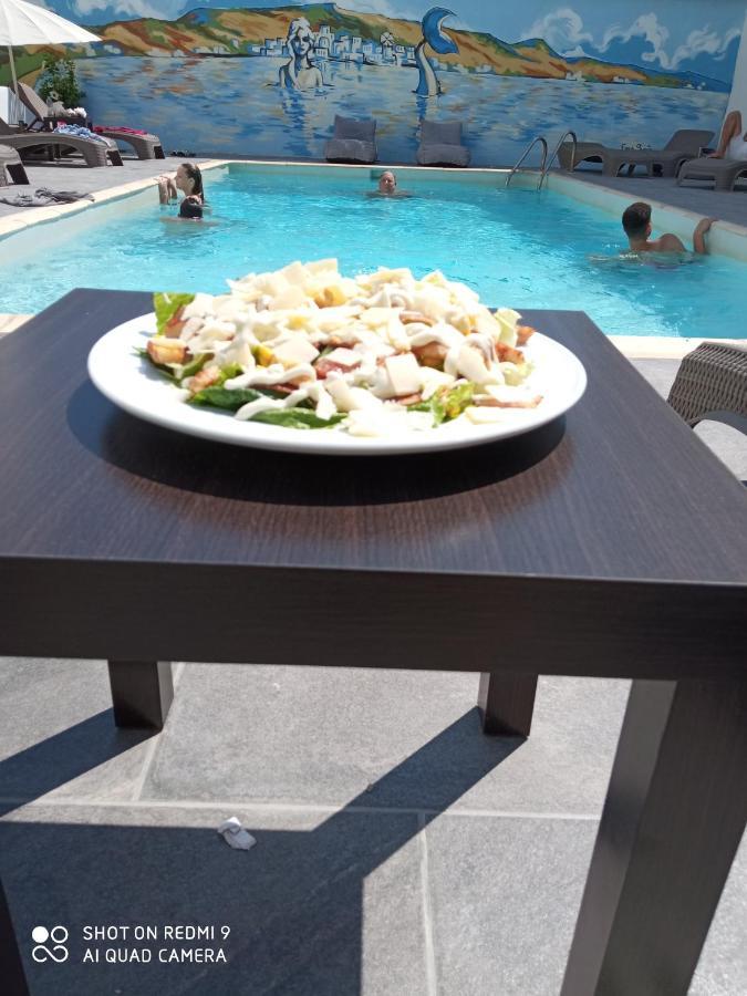 Siren Rooms And Apartments Paros Екстер'єр фото