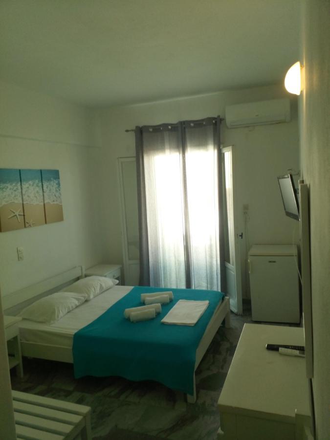 Siren Rooms And Apartments Paros Екстер'єр фото