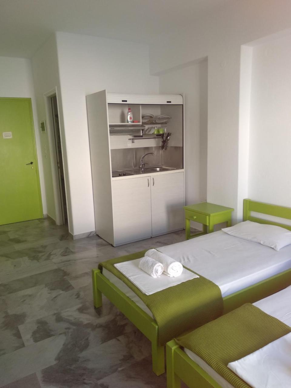 Siren Rooms And Apartments Paros Екстер'єр фото
